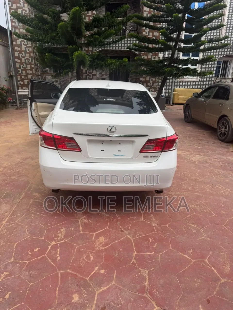 Lexus ES 350 2011 White