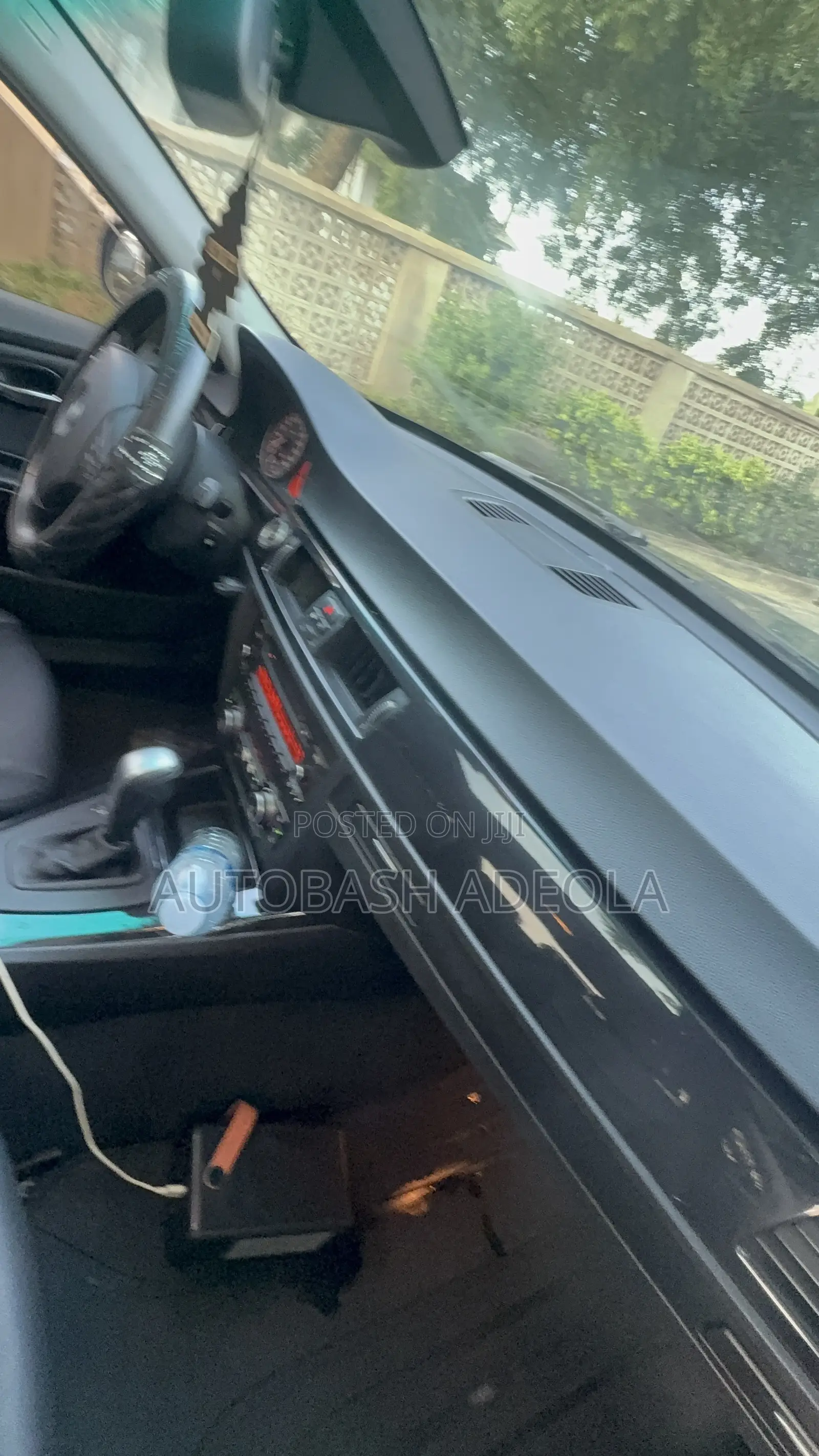 BMW 325i 2010 Black