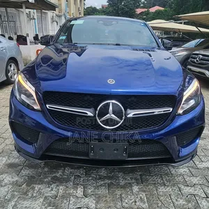 Mercedes-Benz GLE-Class 2019 Blue
