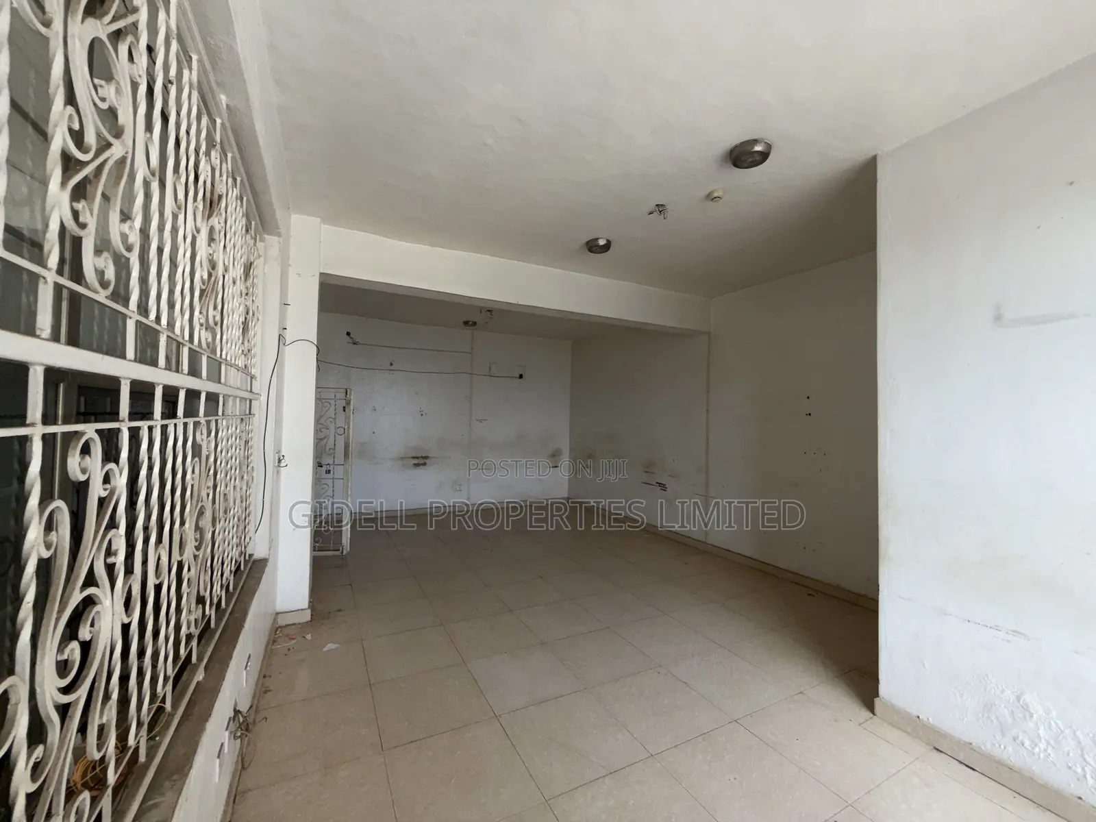 39SQM Office Space on the First Floor
