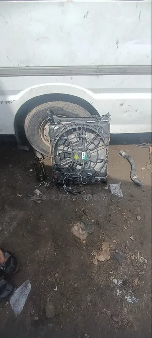 Hyundai Tucson 2018 Radiator Fan and Condenser