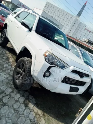 Toyota 4-Runner Limited 4dr 4x4 (4.0L 6cyl 5A) 2017 White