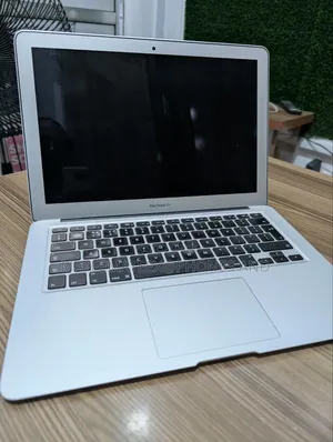 Laptop Apple MacBook Air 2017 8GB Intel Core i5 SSD 128GB