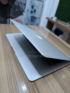 Laptop Apple MacBook Air 2017 8GB Intel Core i5 SSD 128GB
