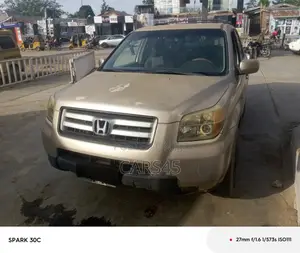 Honda Pilot 2006 Gold
