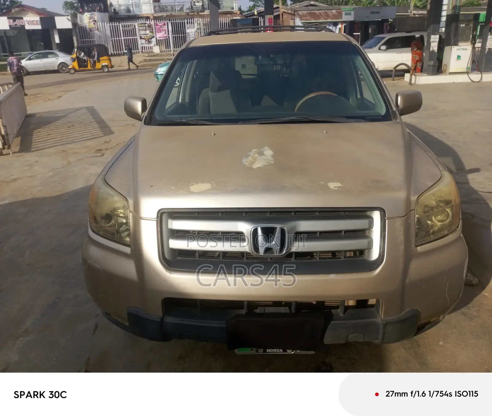 Honda Pilot 2006 Gold