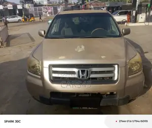Honda Pilot 2006 Gold