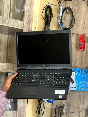 Laptop Dell Latitude 5590 8GB Intel Core i5 SSD 128GB