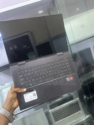 Laptop HP Envy x360 15z 16GB AMD Ryzen 7 SSD 256GB
