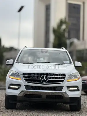 Mercedes-Benz M Class ML350 4MATIC 4dr SUV AWD (3.5L 6cyl 7A) 2014