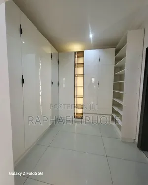 4bdrm Duplex in Ikeja Gra for rent