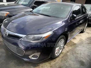 Toyota Avalon 2014 Blue