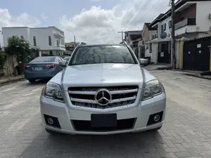 Mercedes-Benz GLK-Class 350 4MATIC 2010 Silver