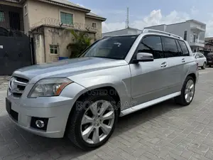 Mercedes-Benz GLK-Class 350 4MATIC 2010 Silver