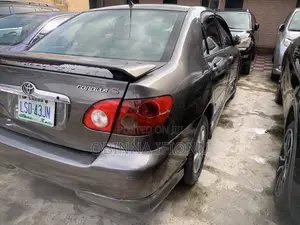 Toyota Corolla S 2007 Gray