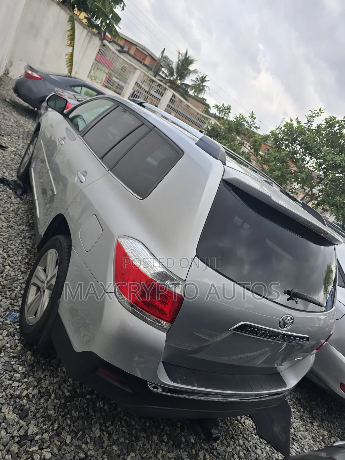 Toyota Highlander Limited 2012 Silver