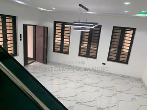 5bdrm Townhouse / Terrace in Ikate-Elegushi for rent
