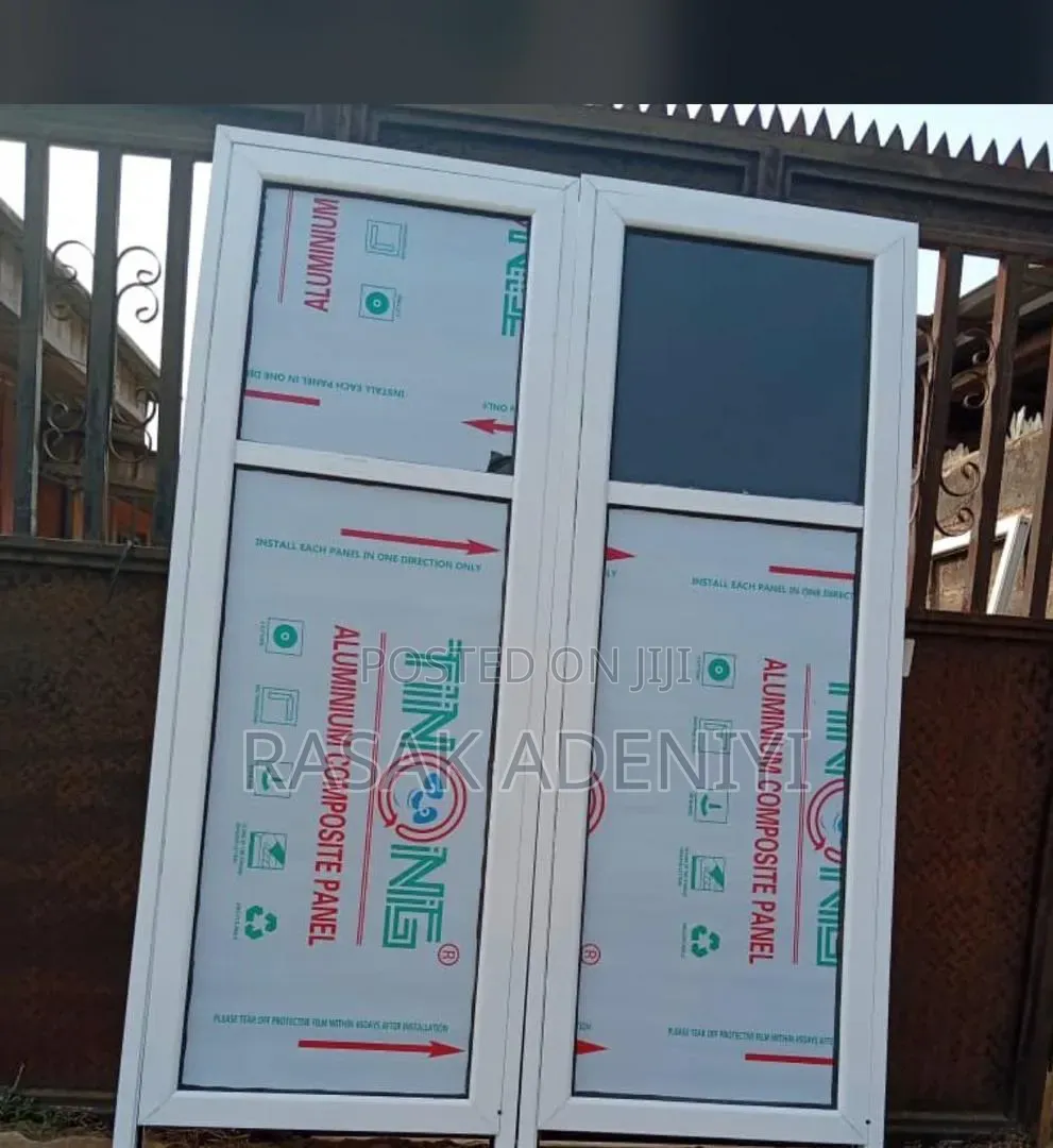 Aluminum Toilet Door