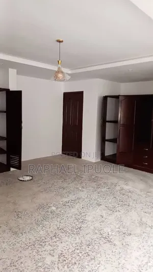 4bdrm Duplex in Magodo Phase 1 for rent