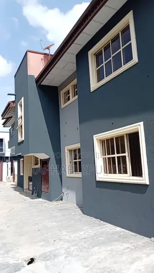 4bdrm Duplex in Magodo Phase 1 for rent