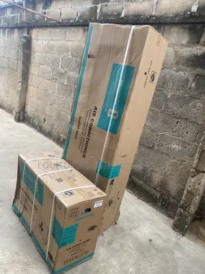 Hisense 2HP AF20PE-INV Modern Inverter Floor AC