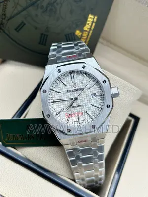 Luxury Ap Chain Wristwatch. Automatic Sapphire Glass Price 55,00