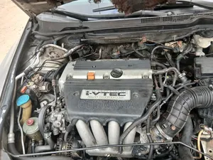 Honda Accord Automatic 2004 Silver