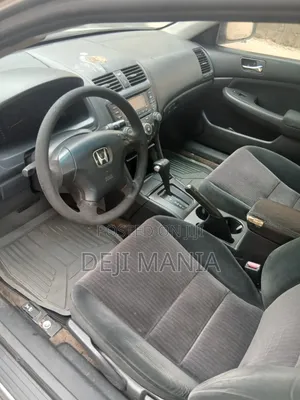 Honda Accord Automatic 2004 Silver