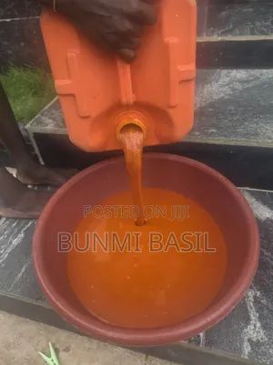 Original Fresh Red Palm Oil, Pure and Undiluted From Cross River