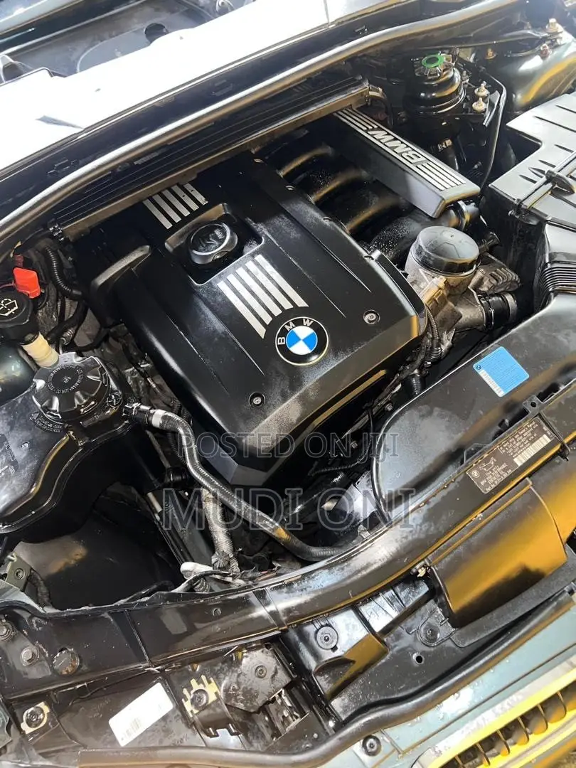 BMW 328i 2010 Green