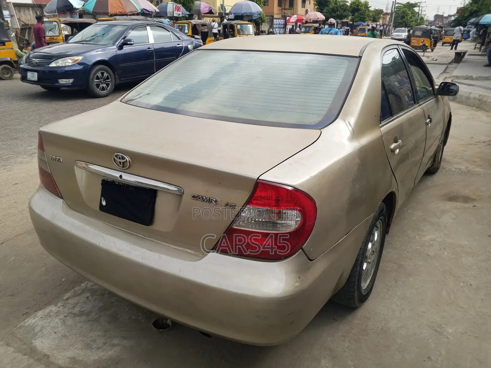 Toyota Camry 2003 Gold
