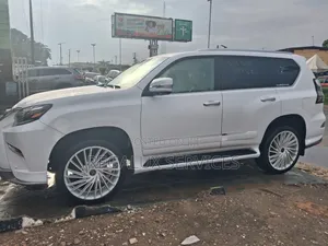 Lexus GX 2014 White