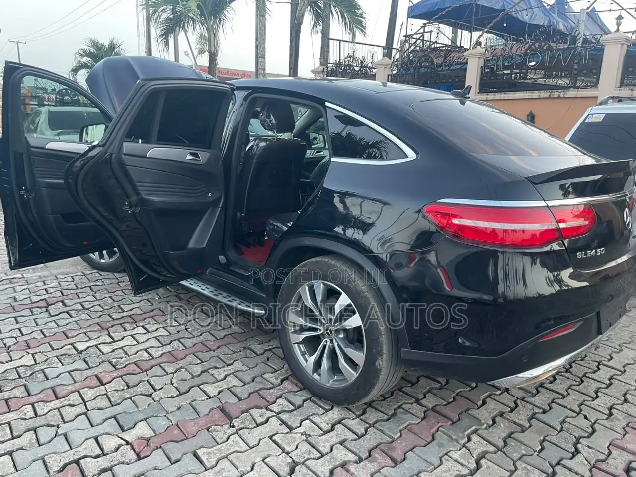 Mercedes-Benz GLE-Class 2017 Black