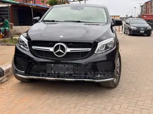 Mercedes-Benz GLE-Class 2017 Black