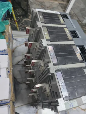 Breaker 1250A a C