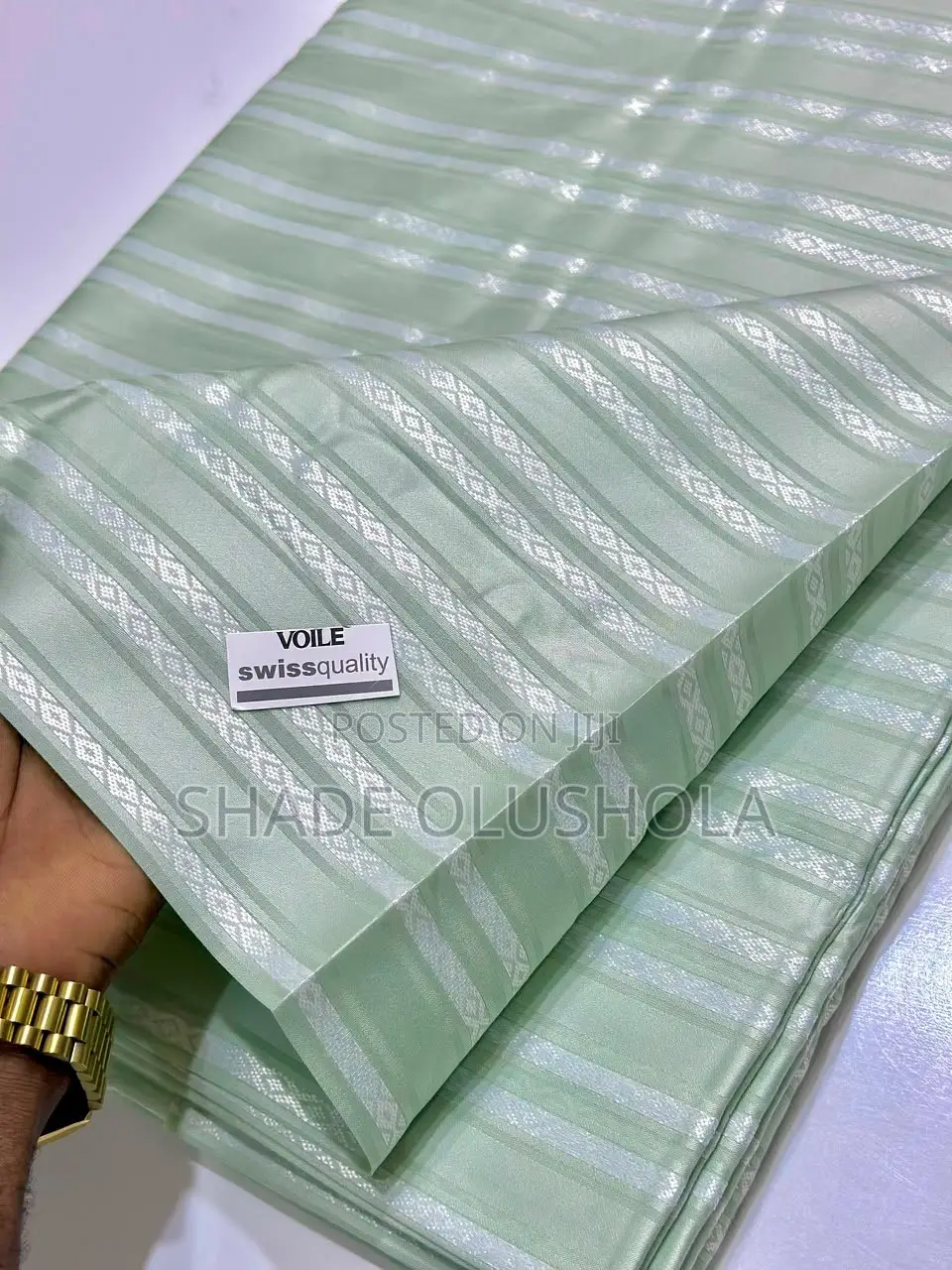 Viole Swiss Material