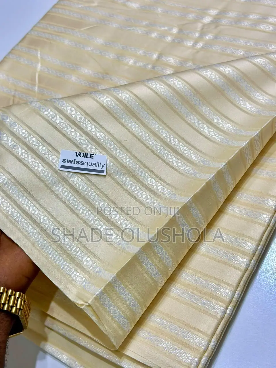 Viole Swiss Material