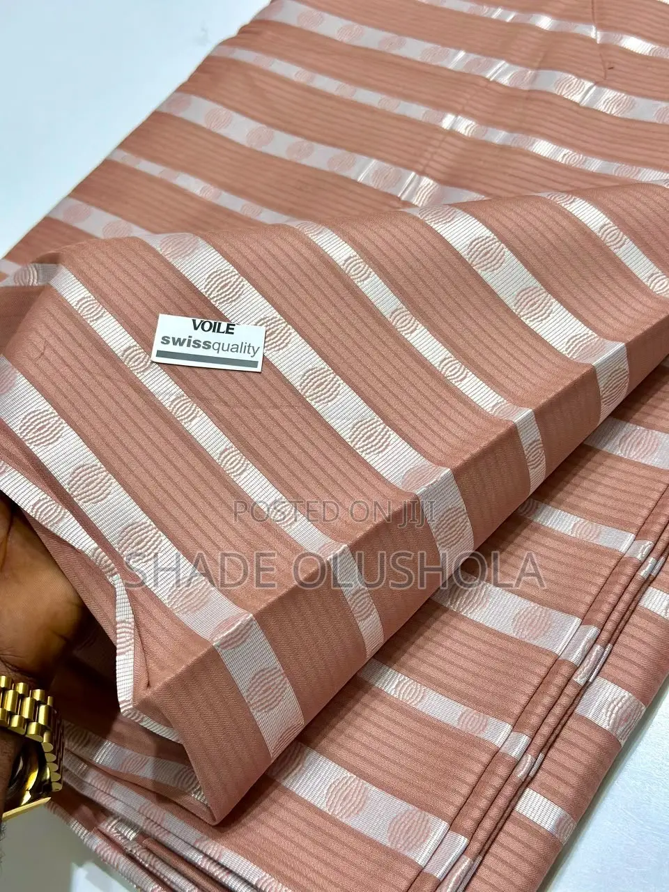 Viole Swiss Material