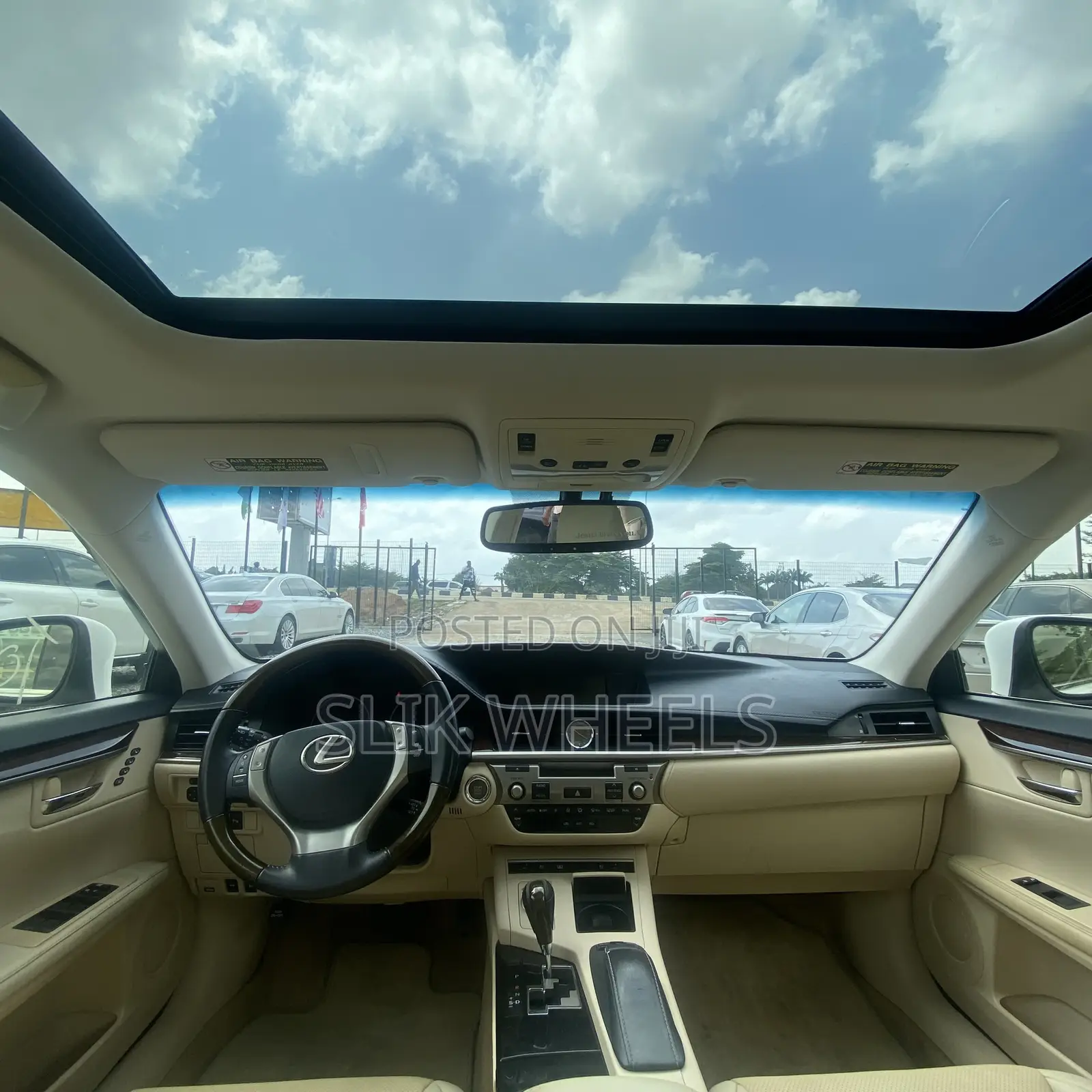 Lexus ES 2013 White