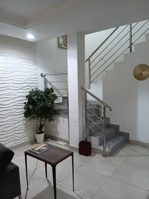 Beautiful Home Cleaning and Arrangem