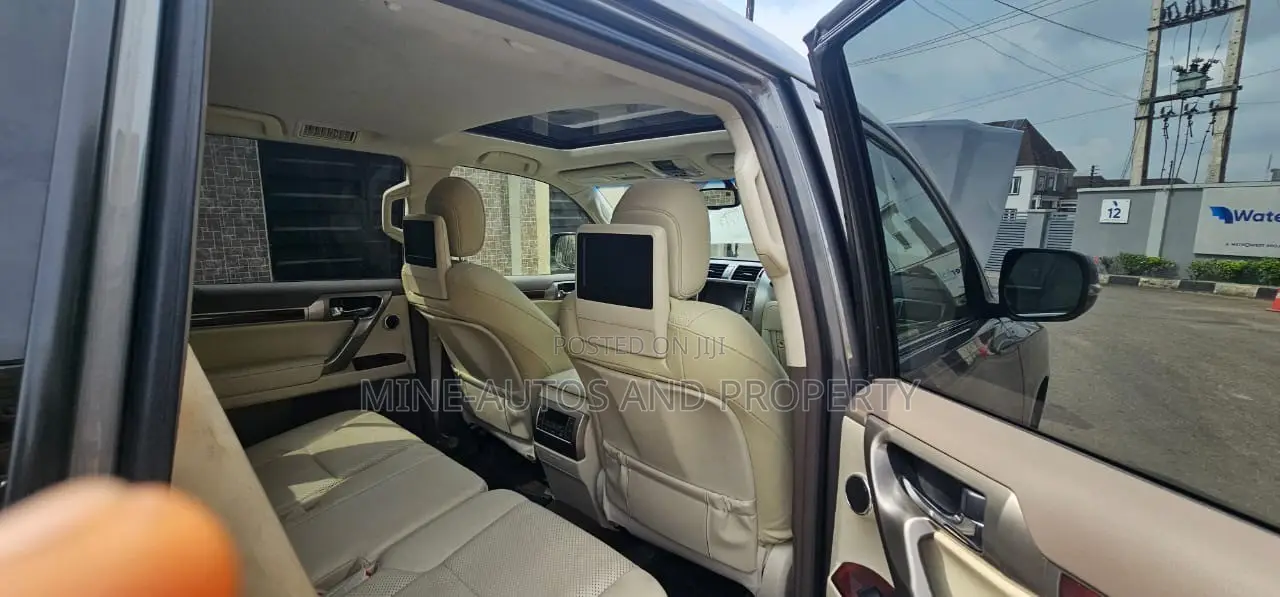 Lexus GX 460 2010 Gray