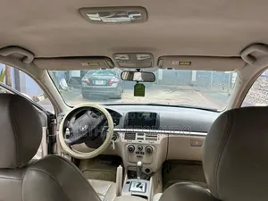 Hyundai Sonata 2.0 CRDi Automatic 2009 Gold