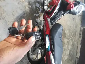 Kymstone Husky 2023 Red