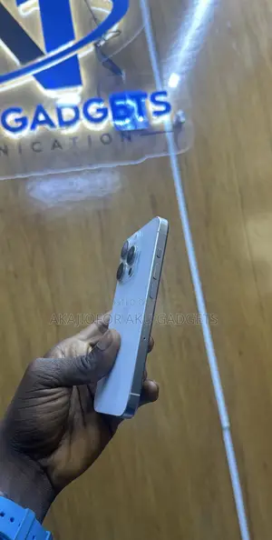 Apple iPhone 15 Pro 128 GB Silver