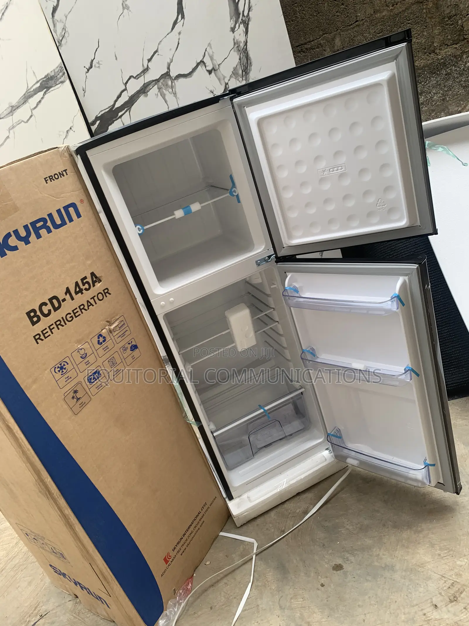 Skyrun 145L Refrigerator With Freezer Compartment