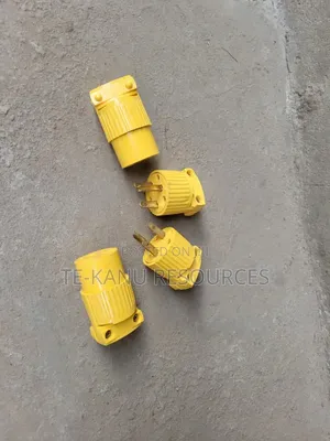 Industrial Twist-Lock Electrical Connector