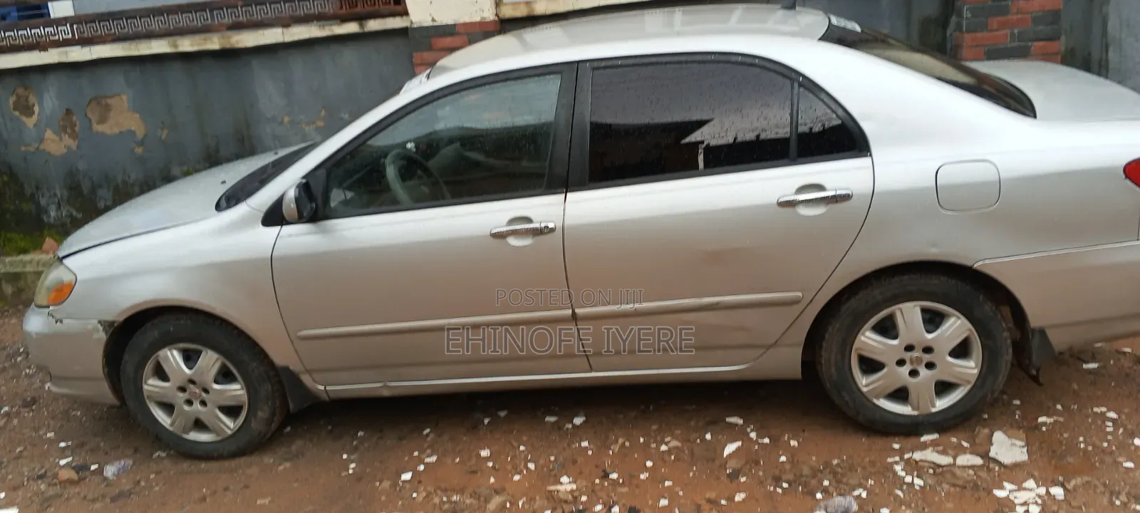 Toyota Corolla 2004 Gray