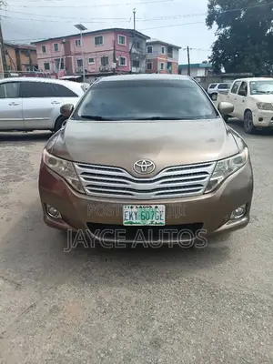 Toyota Venza 2010 Brown