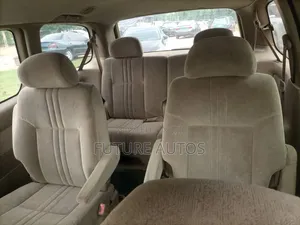 Toyota Sienna 2000 Silver