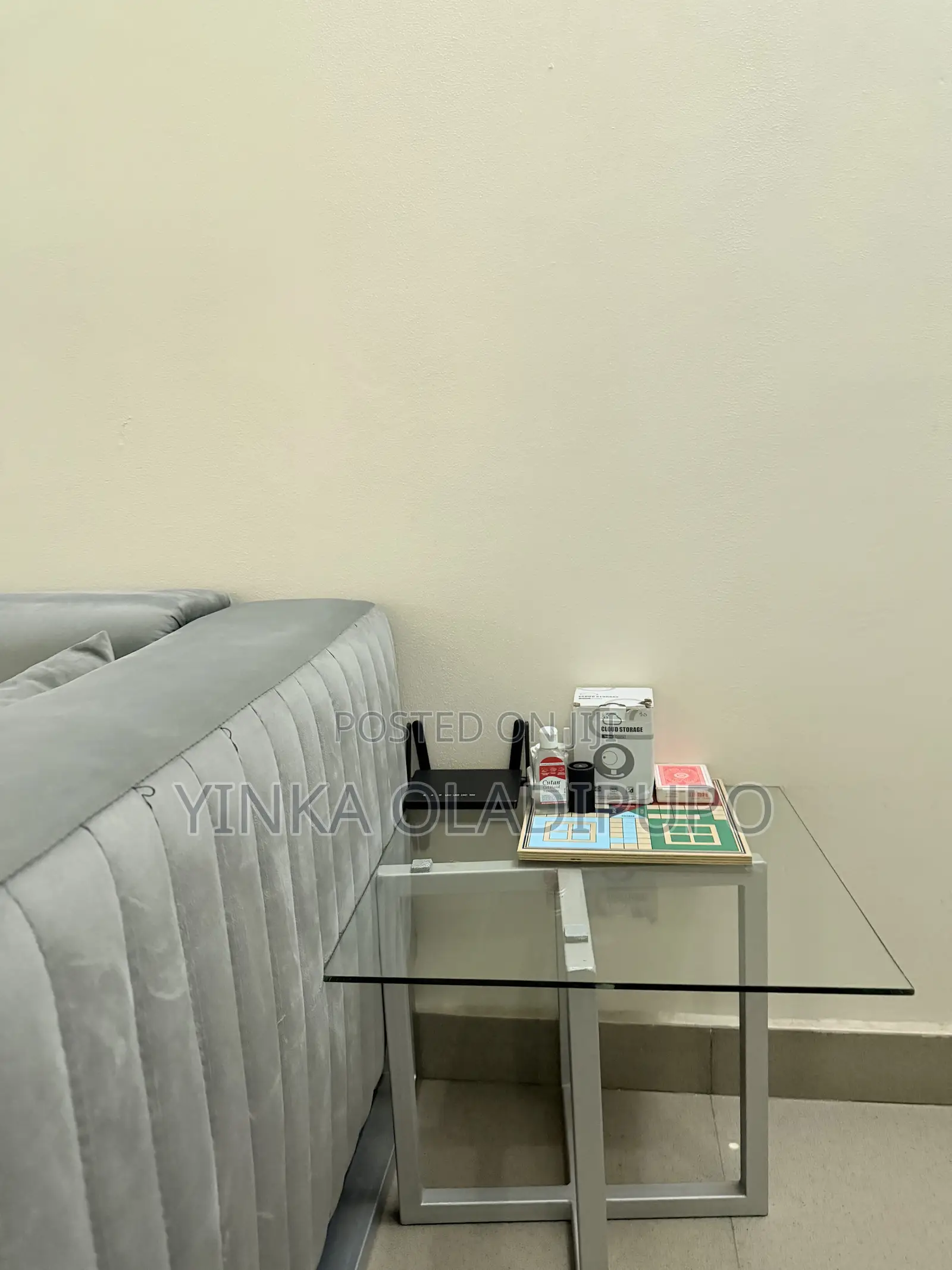 Center Table With Sides